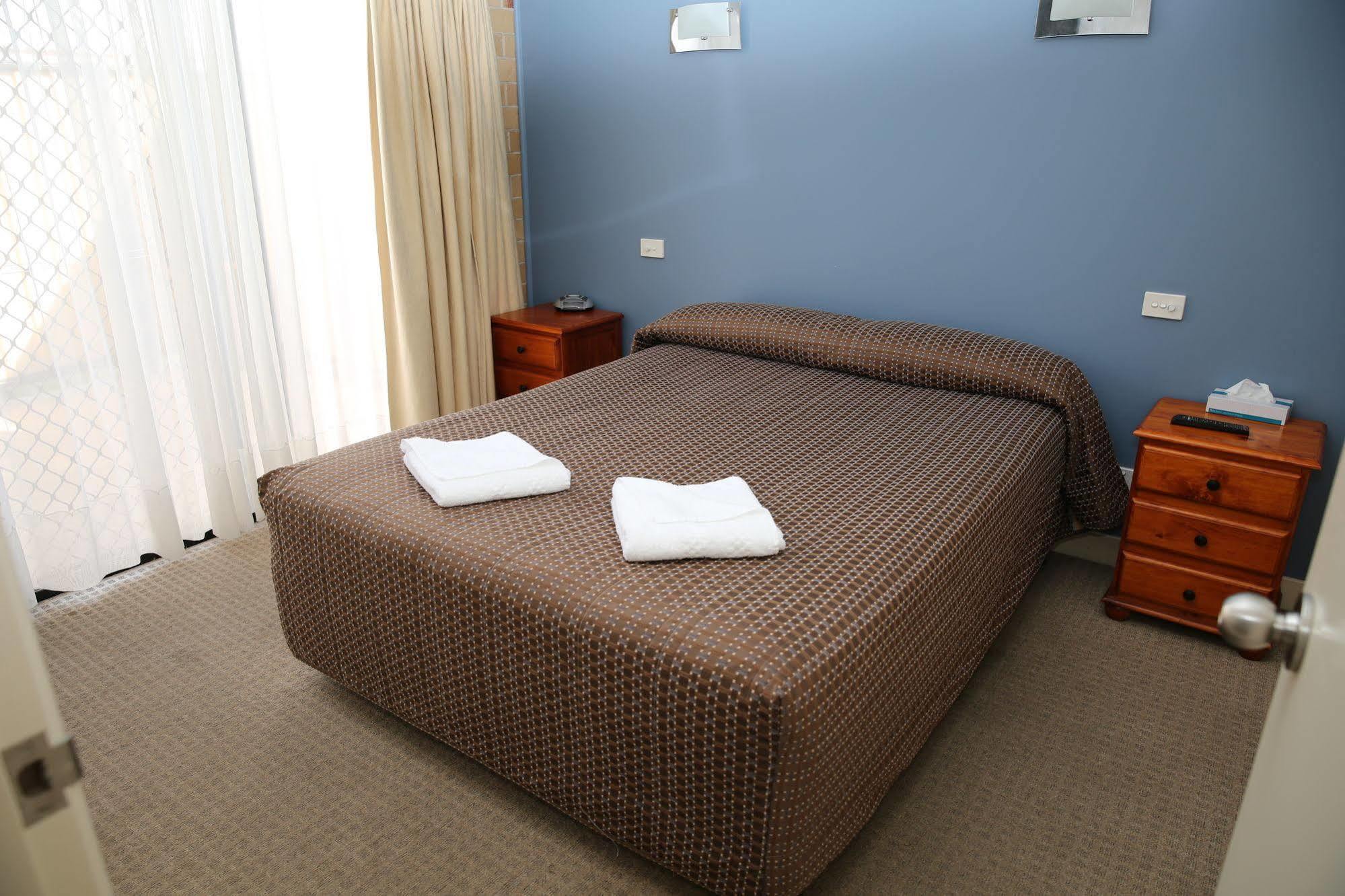 Emerald Central Palms Motel المظهر الخارجي الصورة